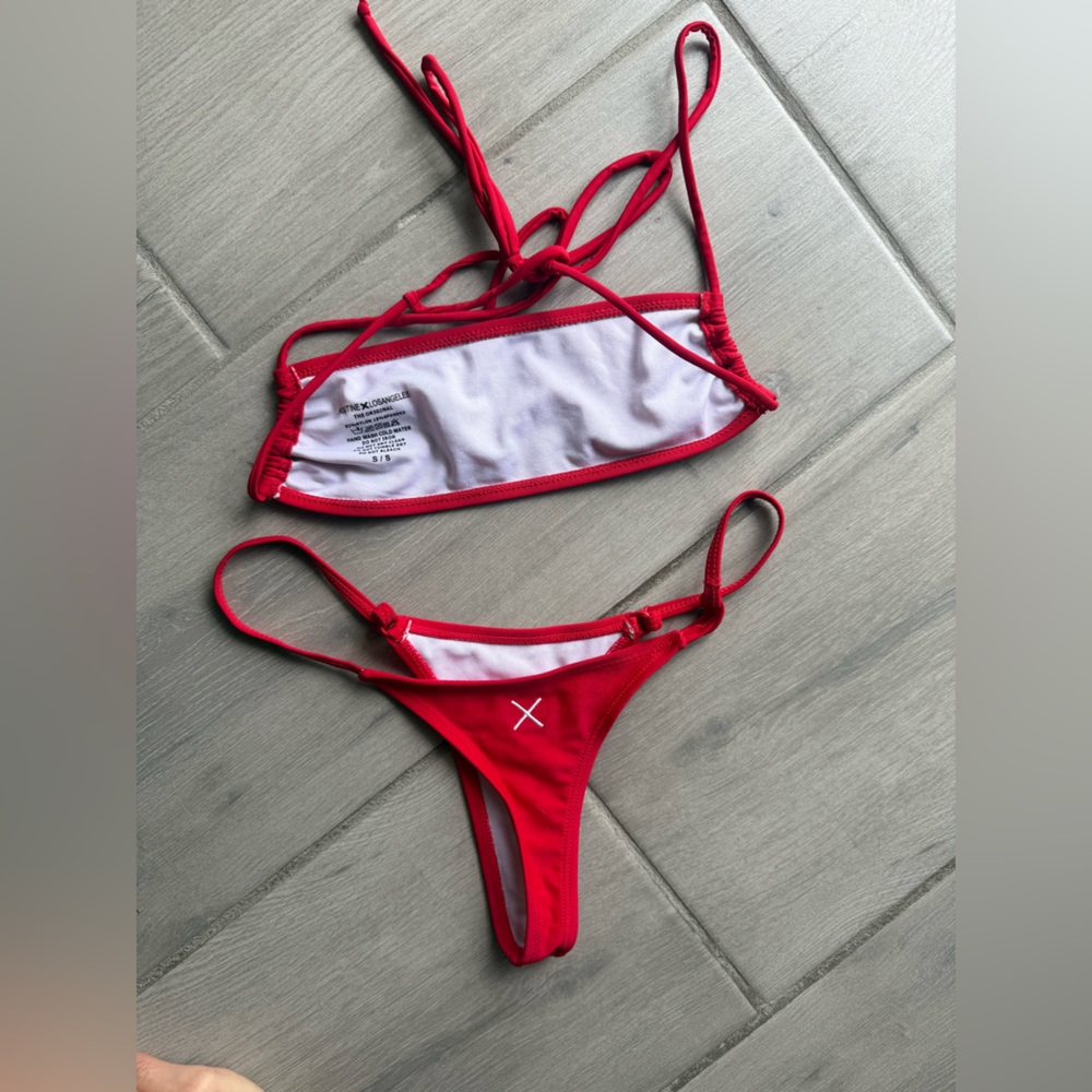 Chic Red Bikini Set - image 3